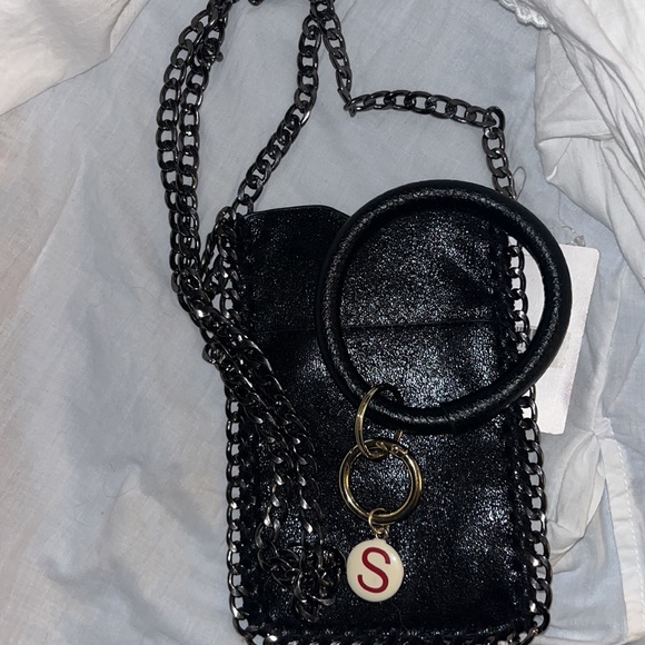 Chain strapped purse with key Holder lot - Picture 10 of 10